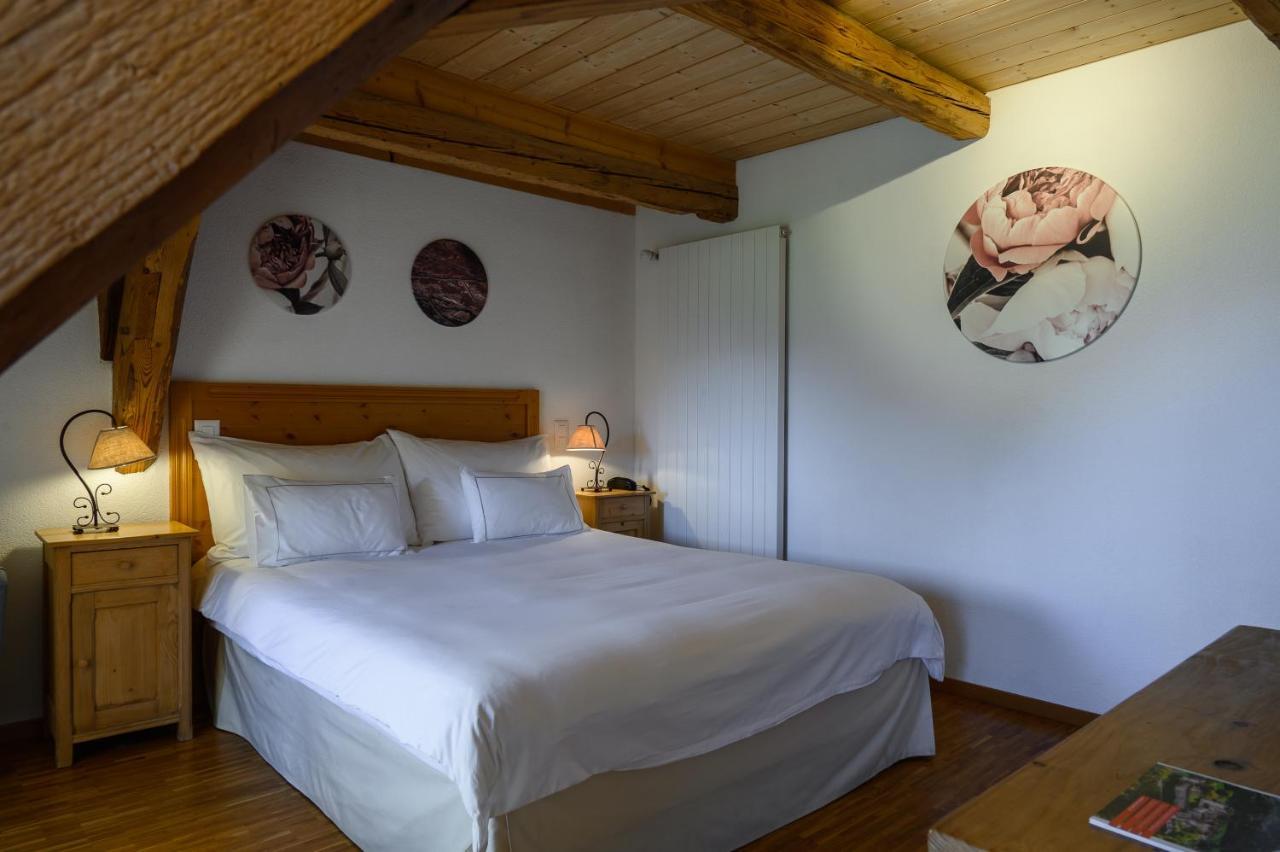 Les Montagnards Hotell Broc Exteriör bild