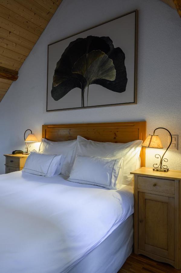 Les Montagnards Hotell Broc Exteriör bild