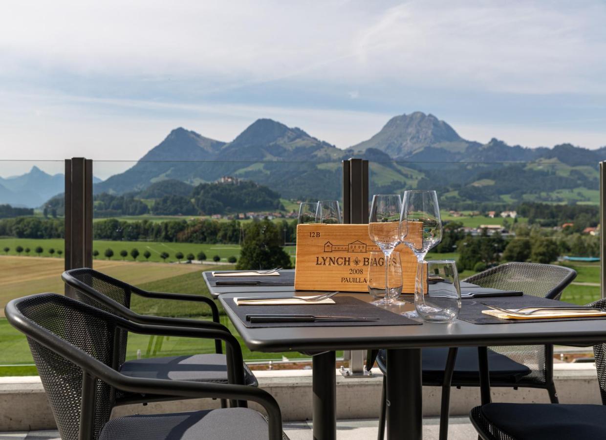 Les Montagnards Hotell Broc Exteriör bild